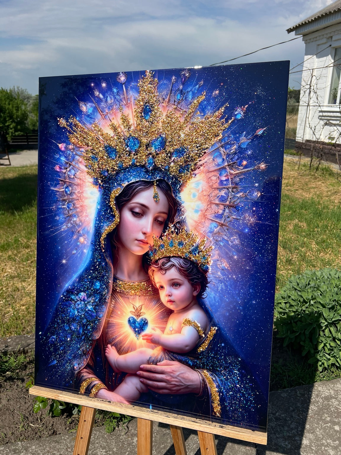 Ікона «Богородиця з Дитятком — Сапфірова велич»