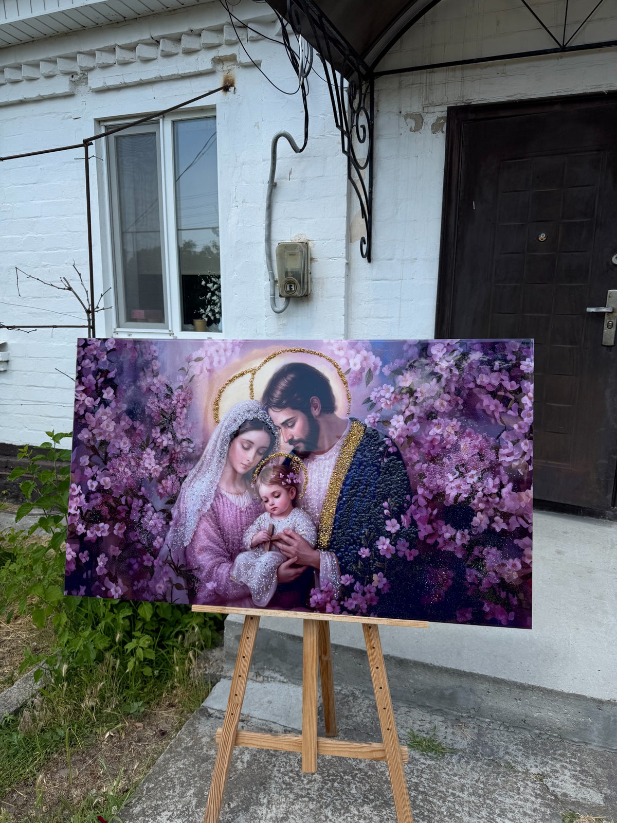 The Holy Family is the Lilac garden of faith