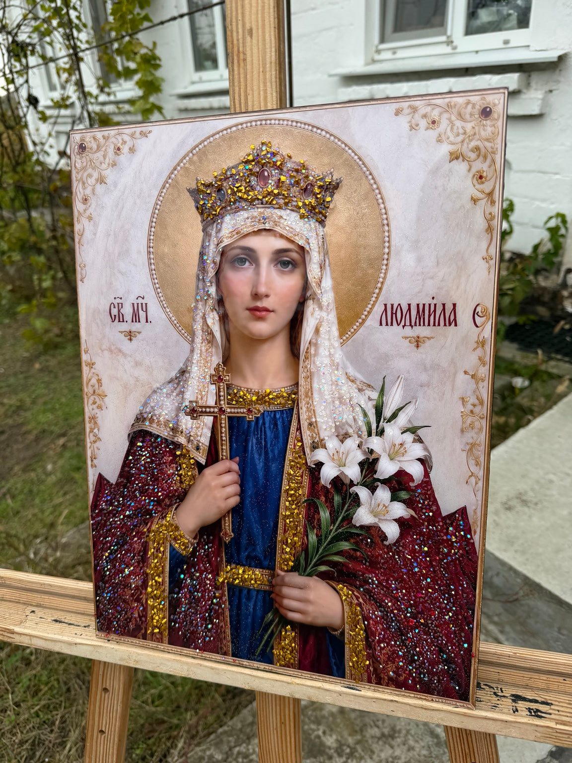 Ікона Святої мучениці Людмили з хрестом і білими ліліями